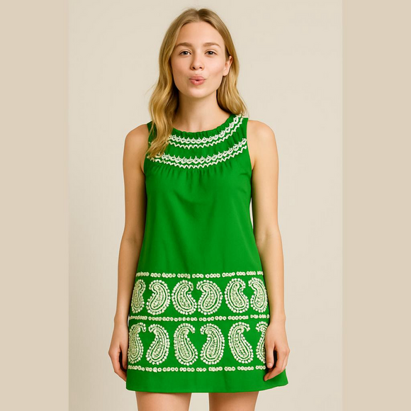 Lilly Pulitzer Green Embroidered Paisley Jacqueline Shift Dress - Picture 1 of 15